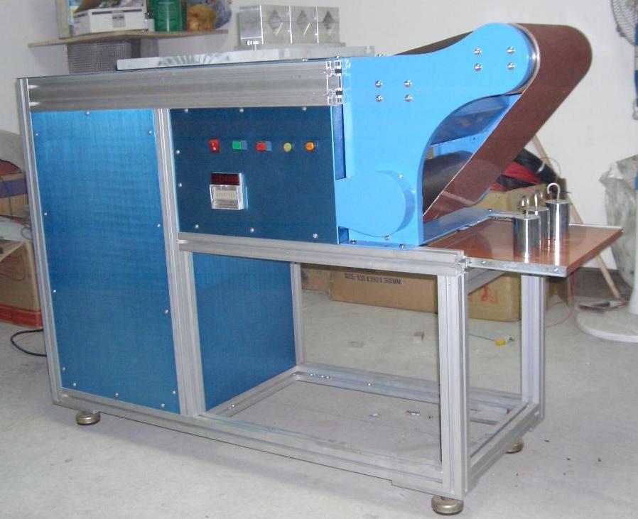 KXT3121型吸塵器載流軟管耐磨試驗(yàn)機(jī).jpg KXT3121型吸塵器載流軟管耐磨試驗(yàn)機(jī).jpg